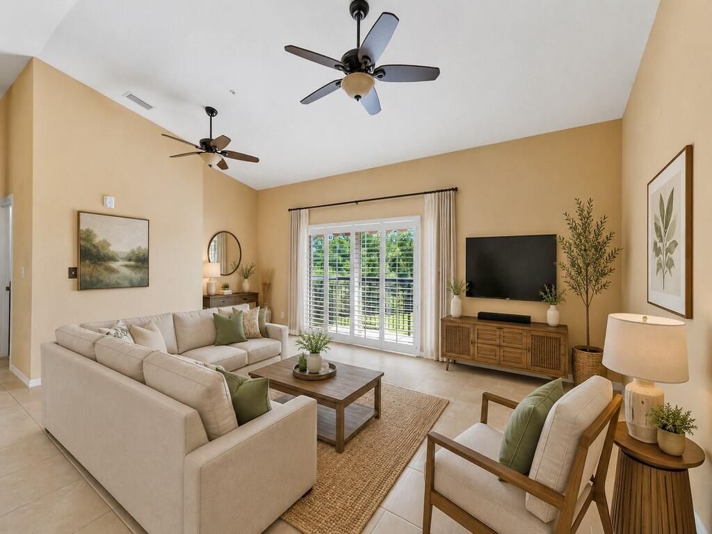 4190 Gator Greens Way, Unit 32, Fort Pierce, FL 34982 Photo