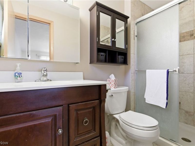 5827 Ashcroft Drive , Mayfield Heights, OH 44124 Photo 37