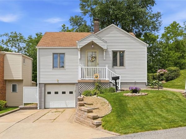 29 Colecrest St, Carnegie, PA 15106