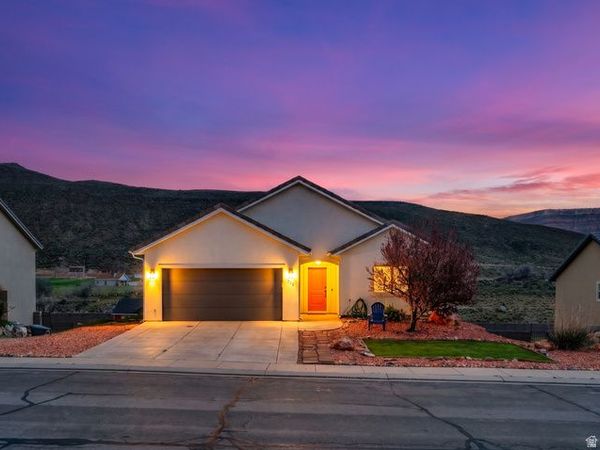 735 S PEACHTREE DR , Toquerville, UT 84774