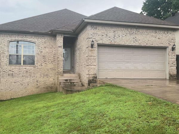 1911 Perry Street, Little Rock, AR 72204