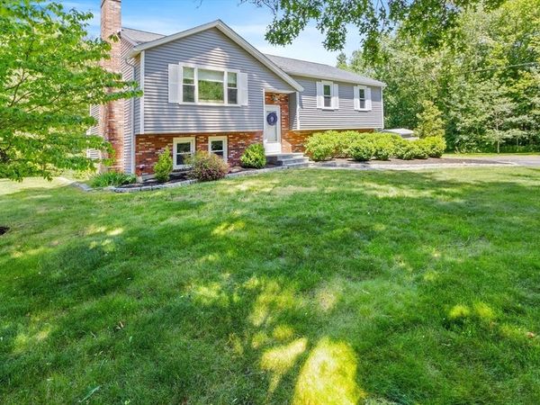 3 Thomas Drive, Franklin, MA 02038