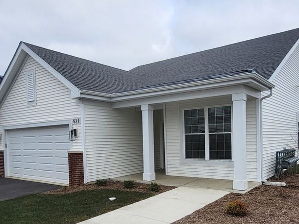 279 Dorset Avenue , Oswego, IL 60543