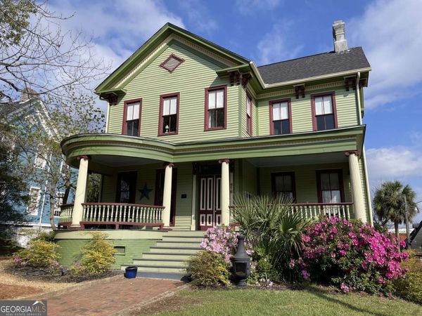 676 College Street, Macon, GA 31201