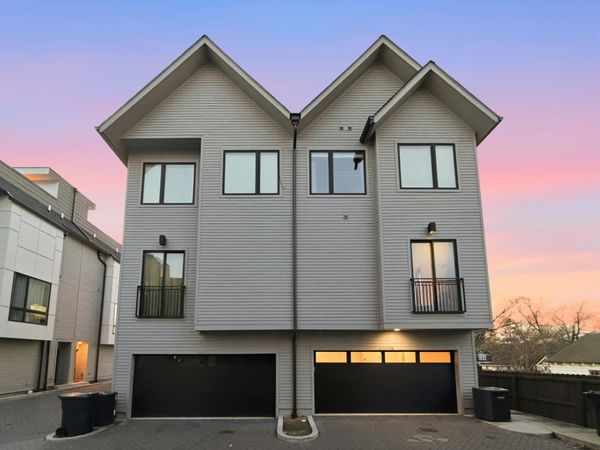4309K Gallatin Pike , Nashville, TN 37216