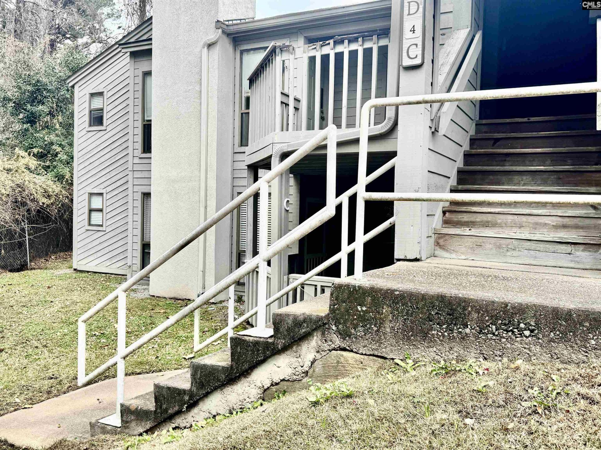 448 Deerwood Street  Photo 42