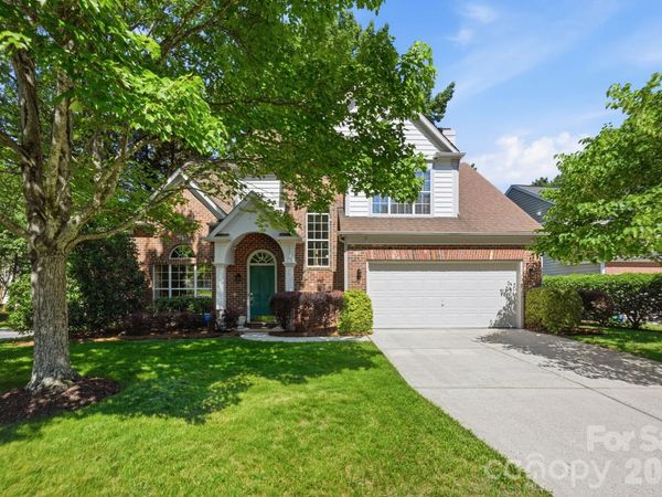 5910 Chinquapin Court , Charlotte, NC 28269