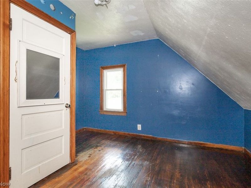 4507 Bridgeview Avenue, Newburgh Heights, OH 44105 Photo 17