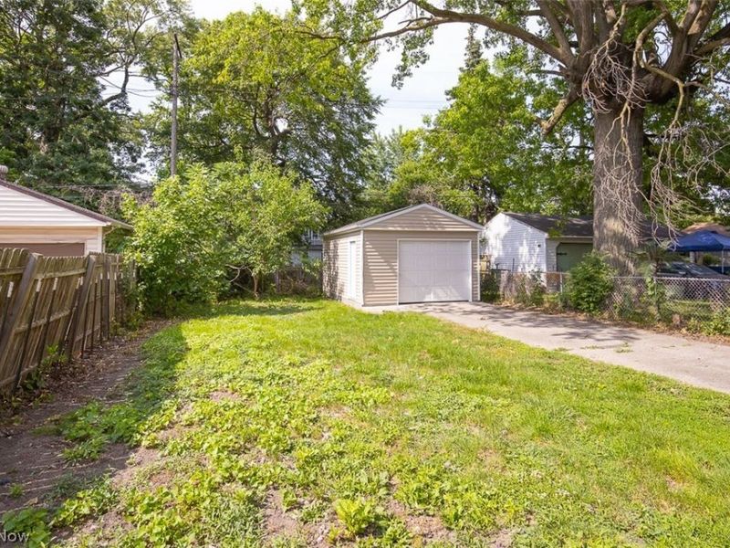 4507 Bridgeview Avenue, Newburgh Heights, OH 44105 Photo 31
