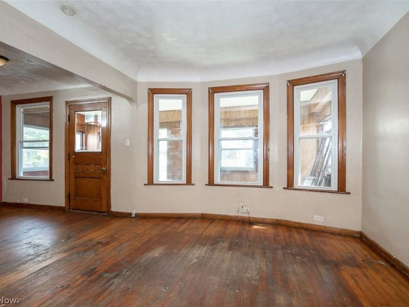 4507 Bridgeview Avenue, Newburgh Heights, OH 44105 Photo 8
