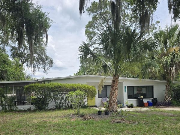 1226 NE 17TH Avenue, Gainesville, FL 32609