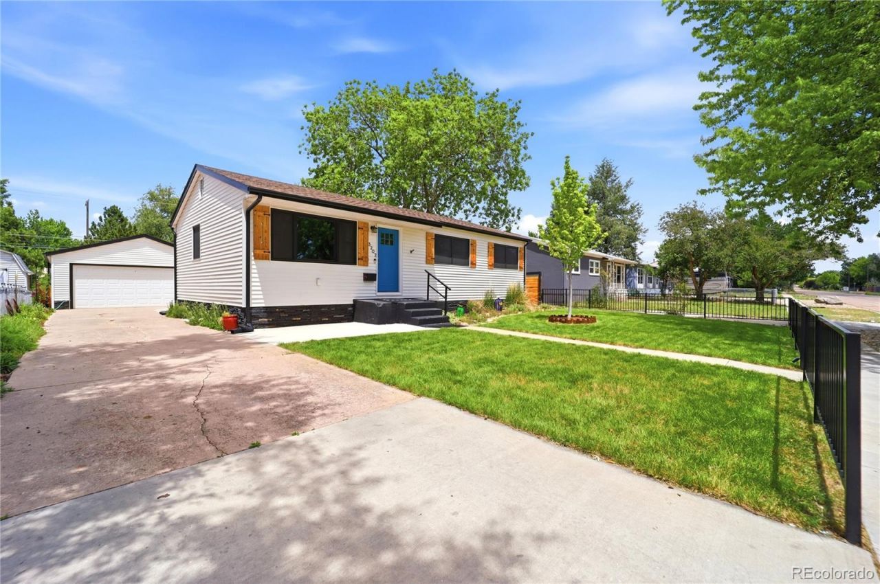 3202 E La Salle Street, Colorado Springs, CO 80909 Main Photo