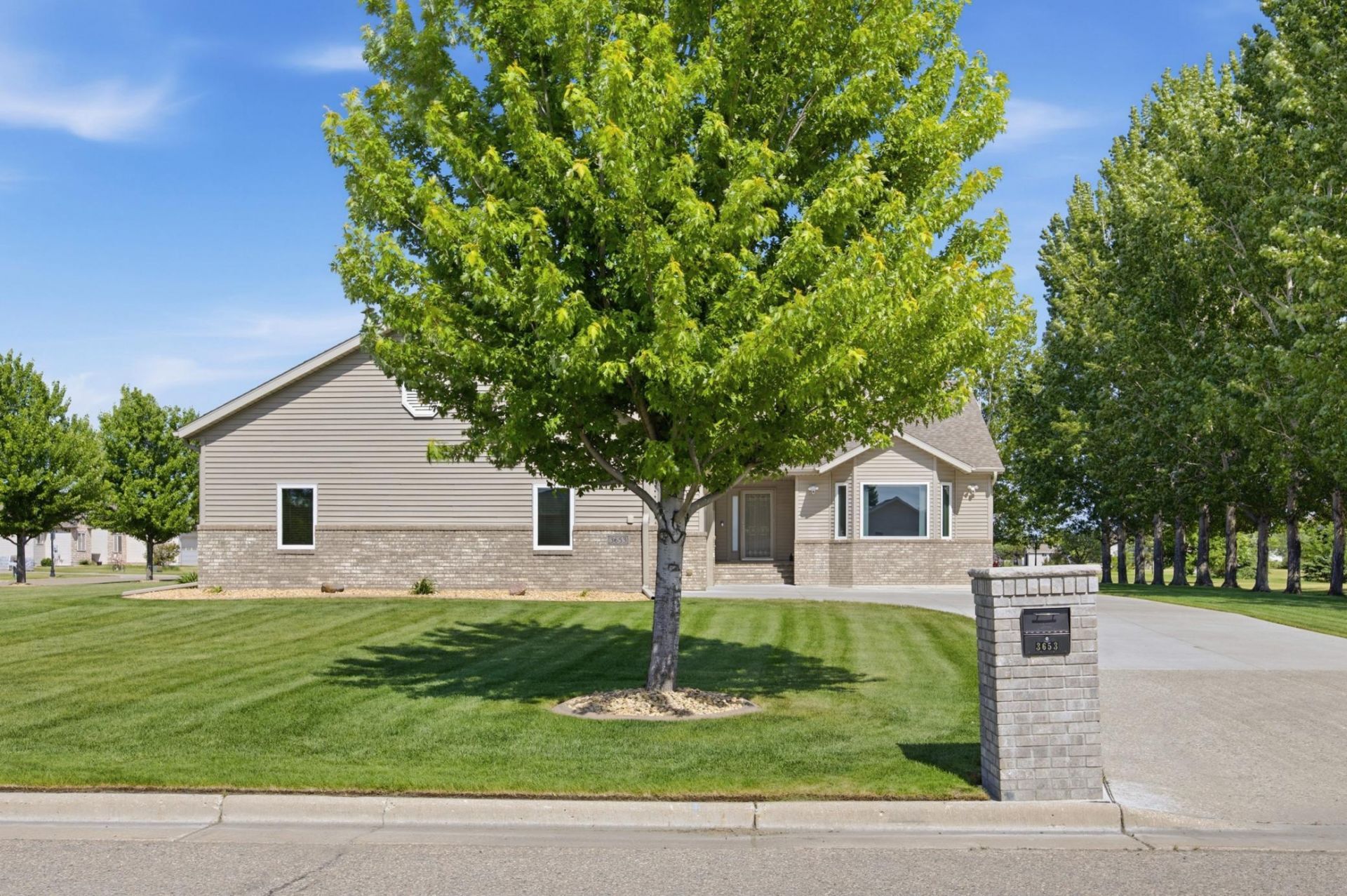 3653 N Sedona Court , West Fargo, ND 58078 Main Photo