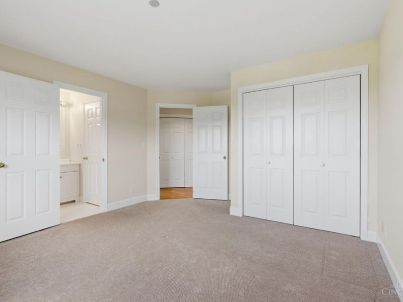 3435 Golden Avenue, Unit 901, Cincinnati, OH 45226 Photo 17