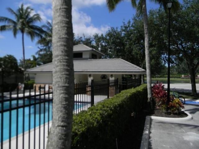2721 W Abiaca Circle, Davie, FL 33328 Photo