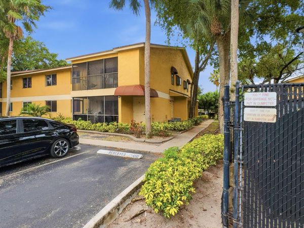 3031 N Oakland Forest Drive, Unit 201, Oakland Park, FL 33309