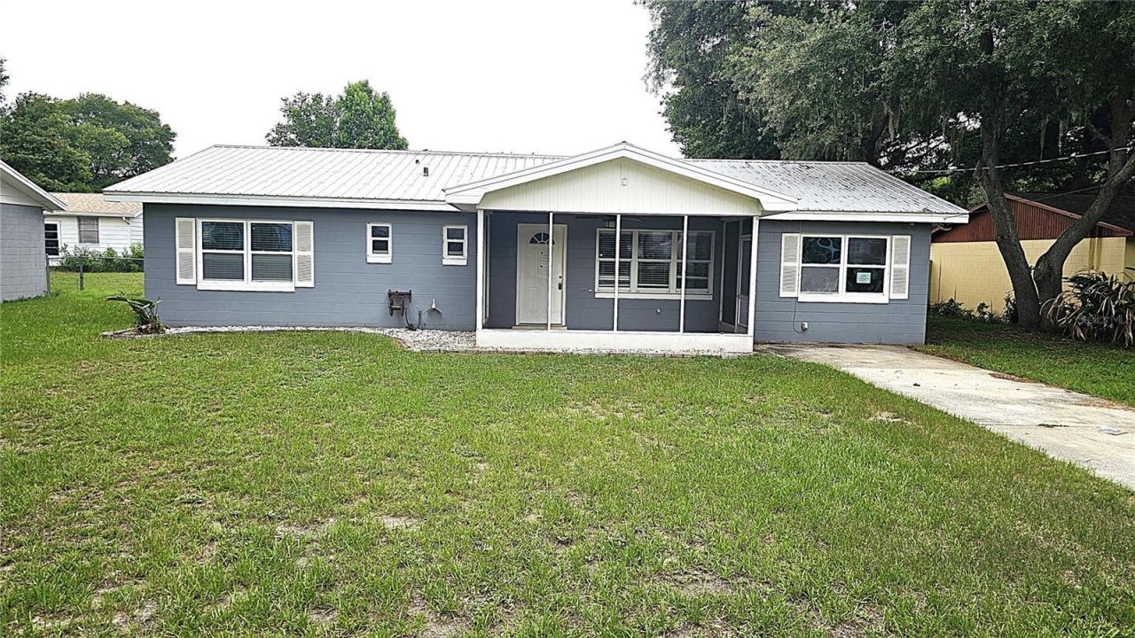 314 Woodland Drive , Eustis, FL 32726