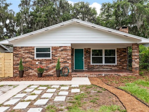 1028 NE 5TH STREET , GAINESVILLE, FL 32601