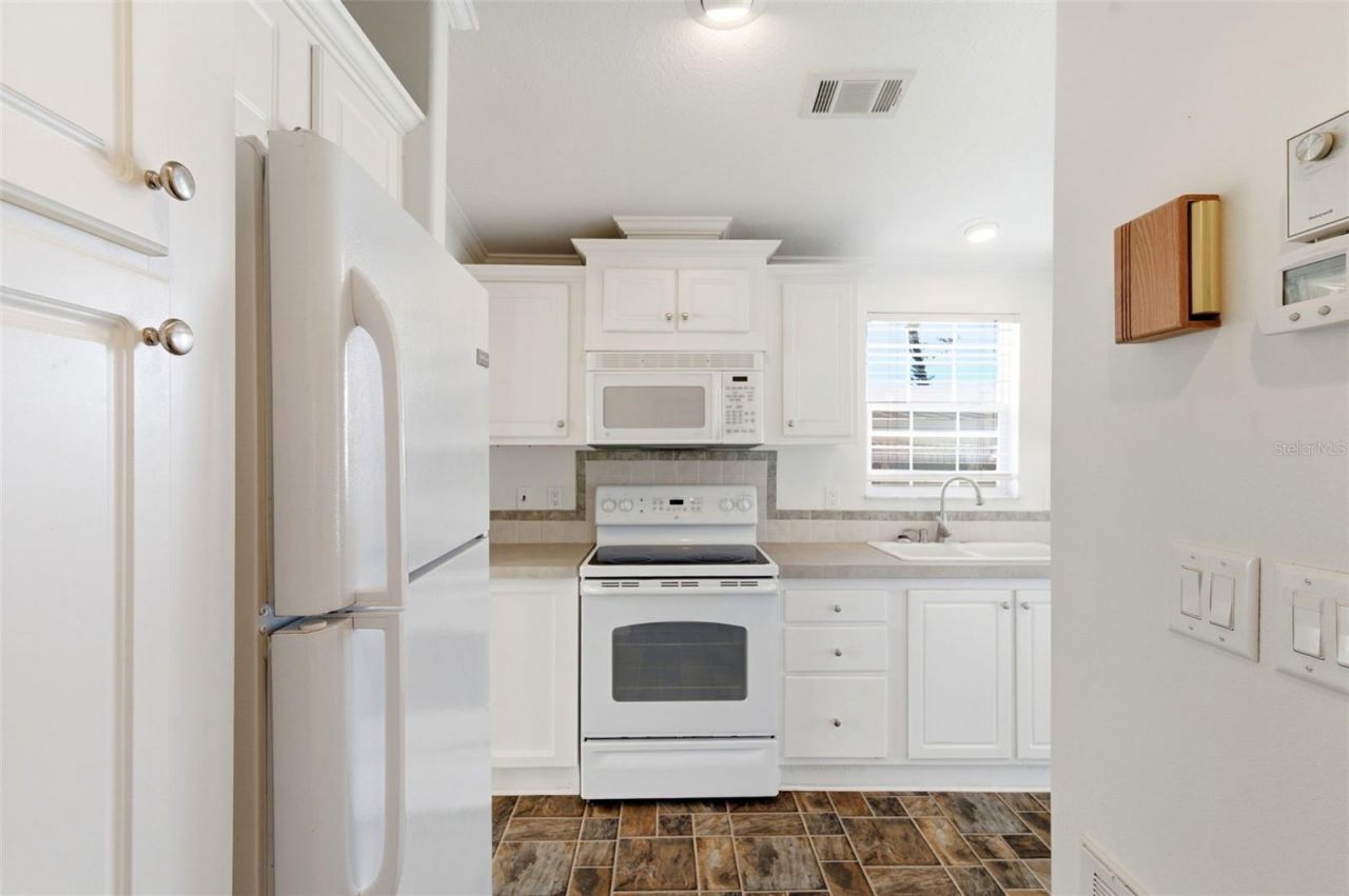 3275 26th Avenue E, Unit 134, Bradenton, FL 34208 Photo