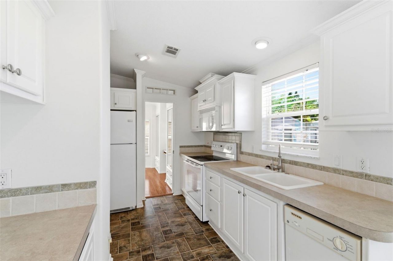 3275 26th Avenue E, Unit 134, Bradenton, FL 34208 Photo
