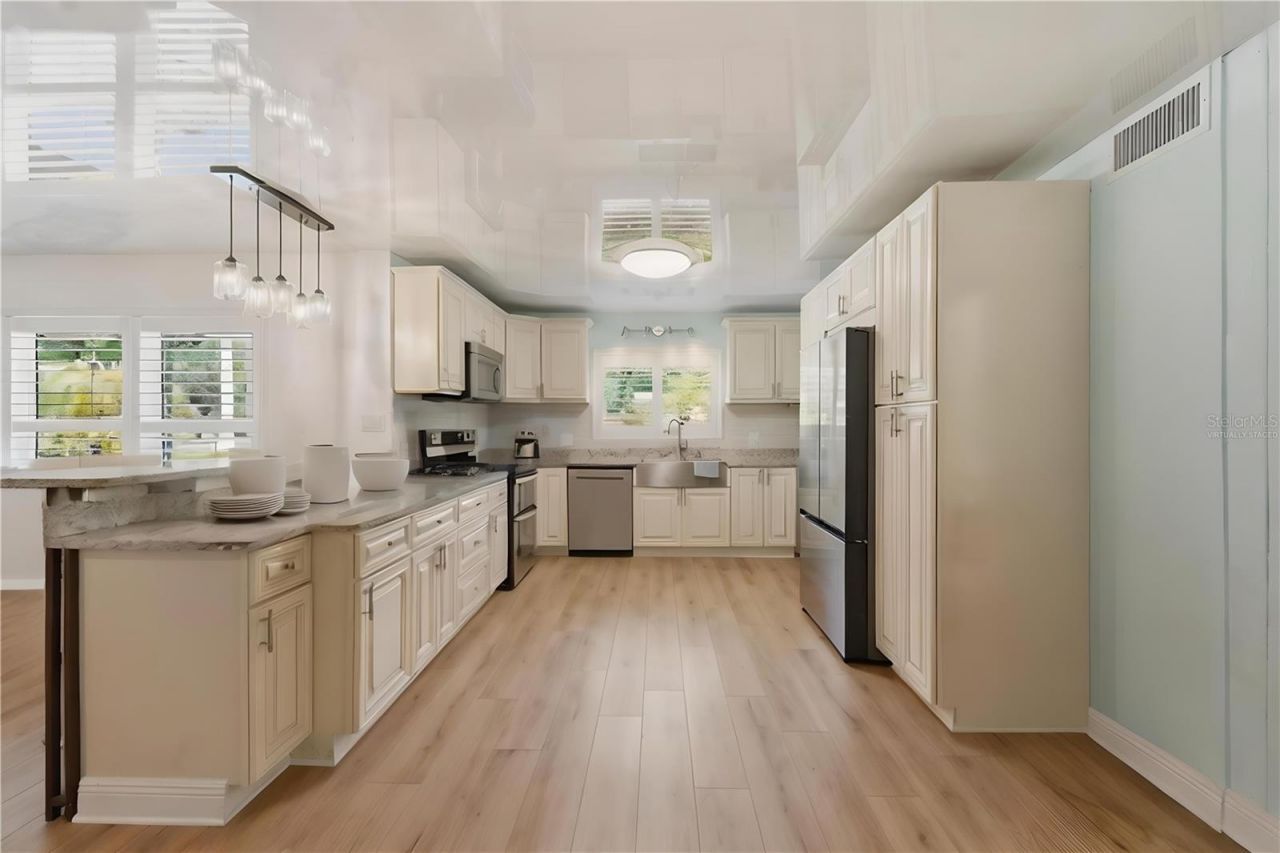 2900 Park Street N, Saint Petersburg, FL 33710 Photo