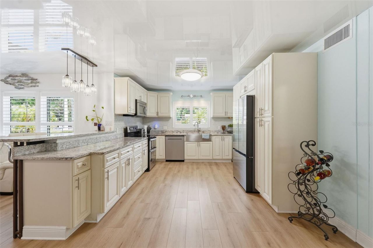 2900 Park Street N, Saint Petersburg, FL 33710 Photo