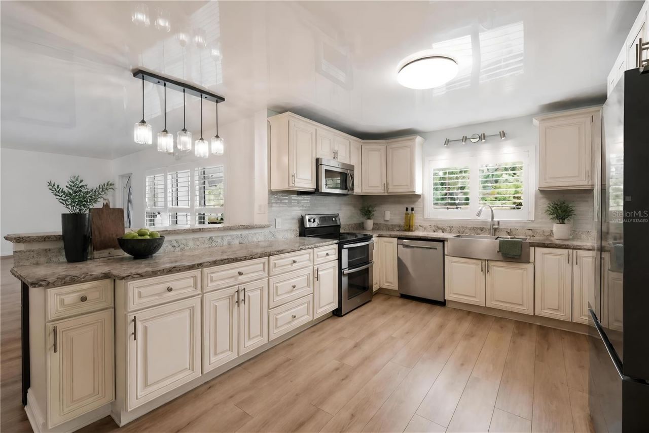 2900 Park Street N, Saint Petersburg, FL 33710 Photo