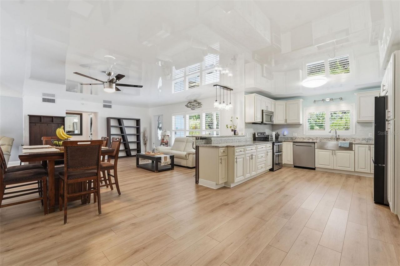 2900 Park Street N, Saint Petersburg, FL 33710 Photo