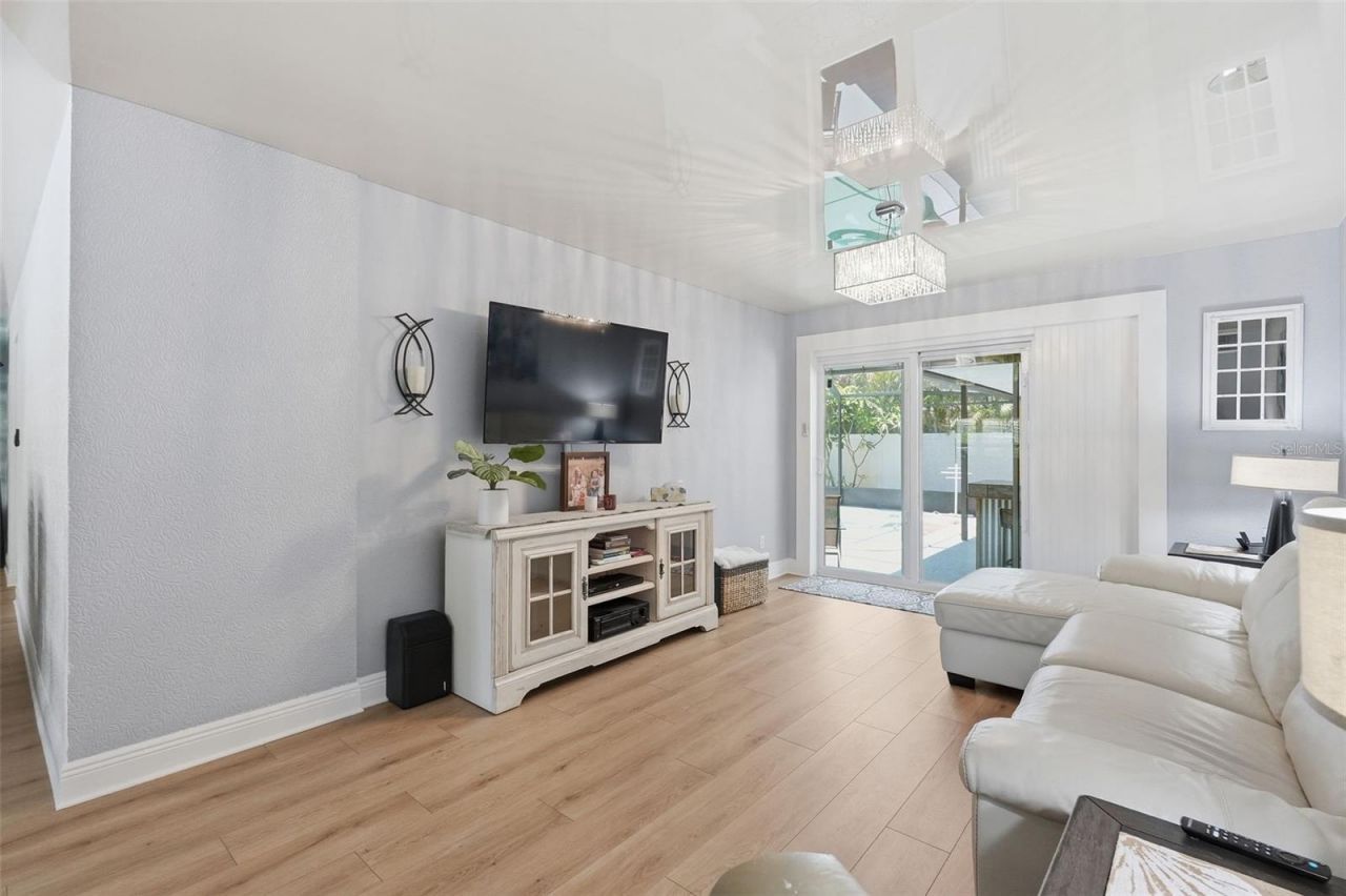 2900 Park Street N, Saint Petersburg, FL 33710 Photo