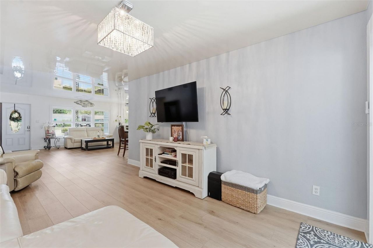 2900 Park Street N, Saint Petersburg, FL 33710 Photo