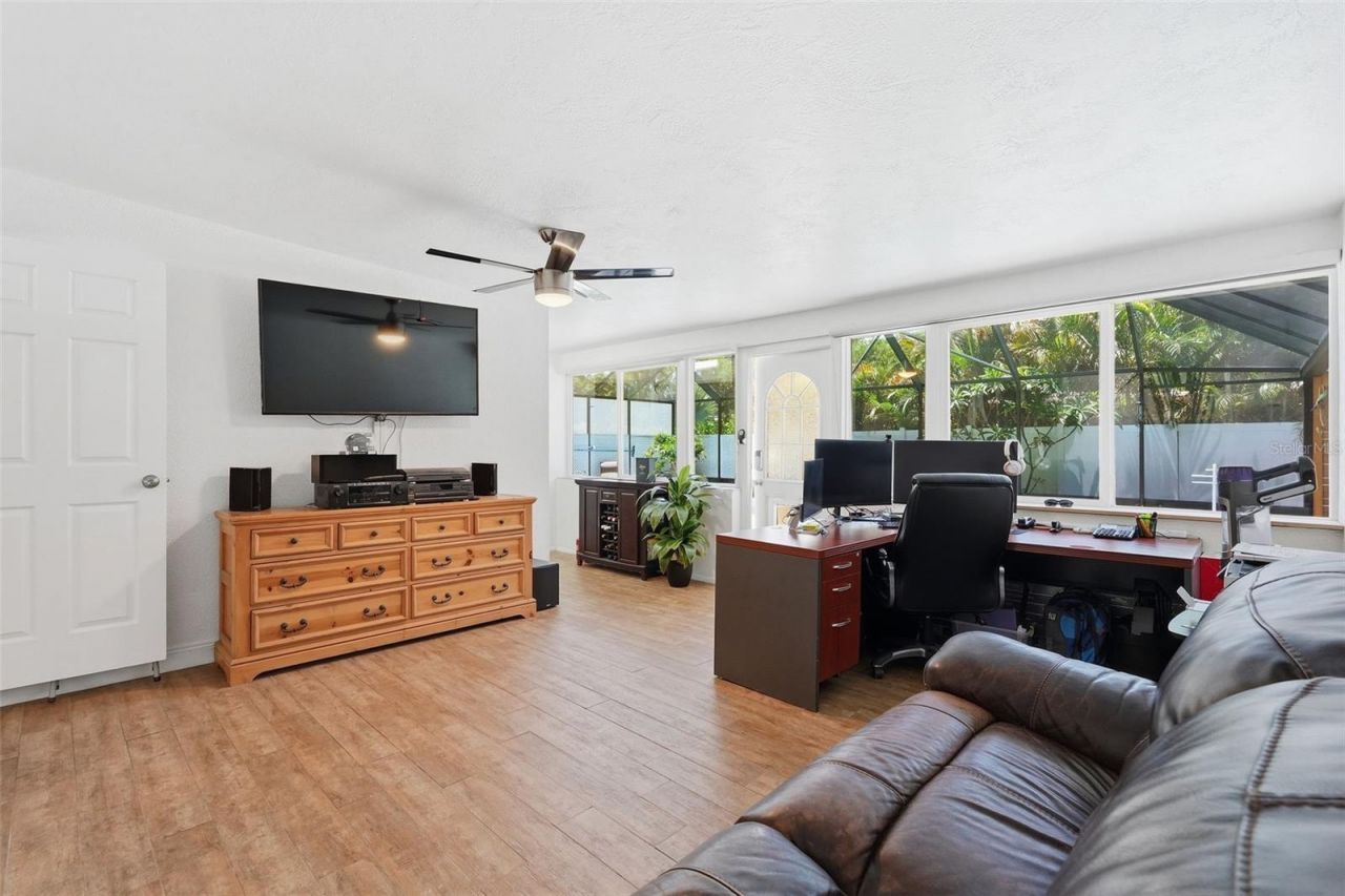 2900 Park Street N, Saint Petersburg, FL 33710 Photo