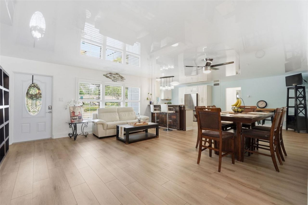 2900 Park Street N, Saint Petersburg, FL 33710 Photo