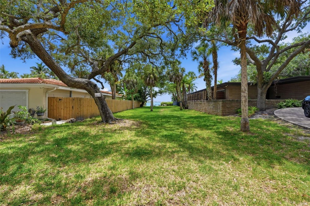 2900 Park Street N, Saint Petersburg, FL 33710 Photo