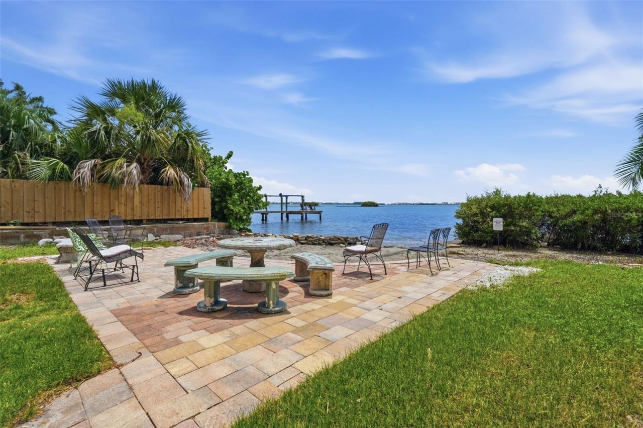 2900 Park Street N, Saint Petersburg, FL 33710 Photo