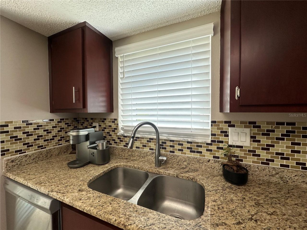 7800 Fairlawn Drive , Hudson, FL 34667 Photo