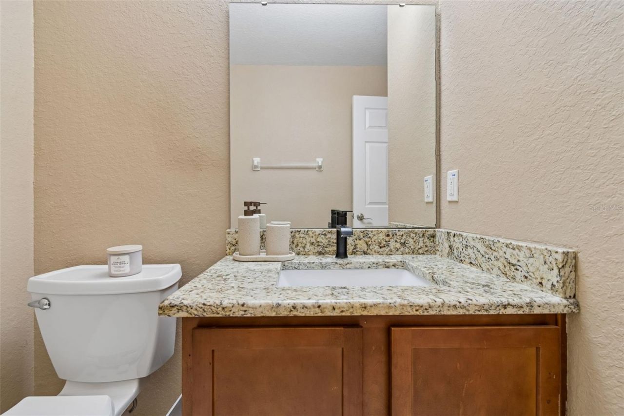 10620 Carloway Hills Drive , Wimauma, FL 33598 Photo