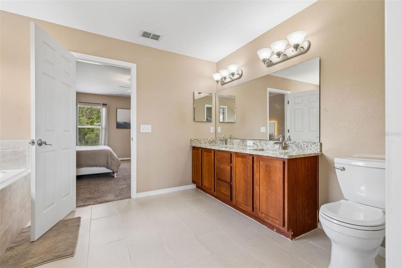 10620 Carloway Hills Drive , Wimauma, FL 33598 Photo