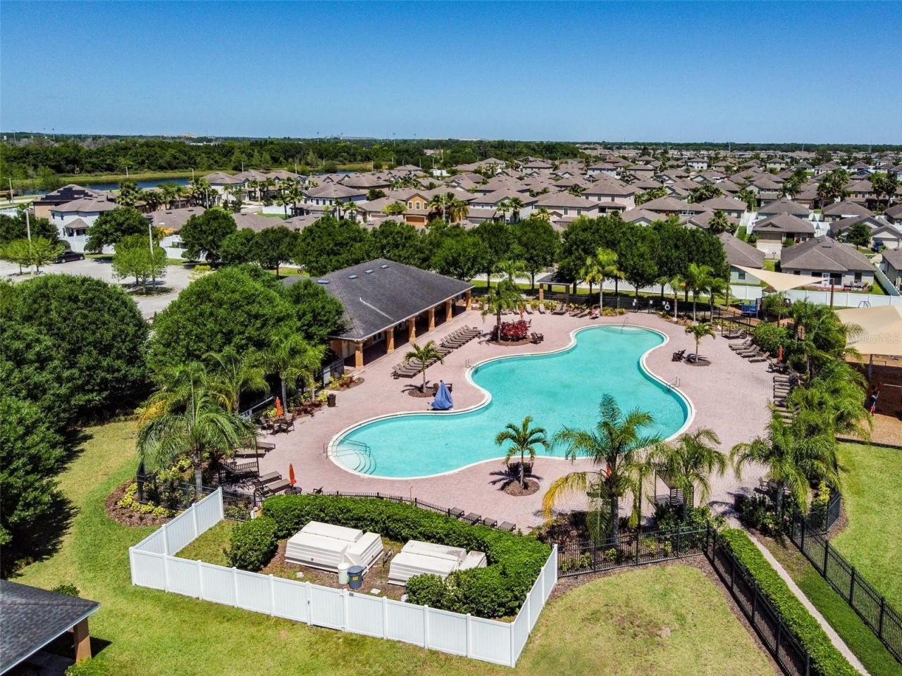 10620 Carloway Hills Drive , Wimauma, FL 33598 Photo