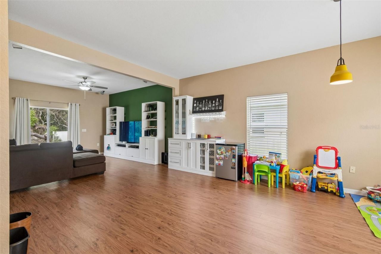 10620 Carloway Hills Drive , Wimauma, FL 33598 Photo