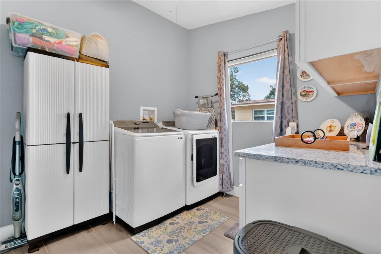 1717 White Street , Titusville, FL 32796 Photo