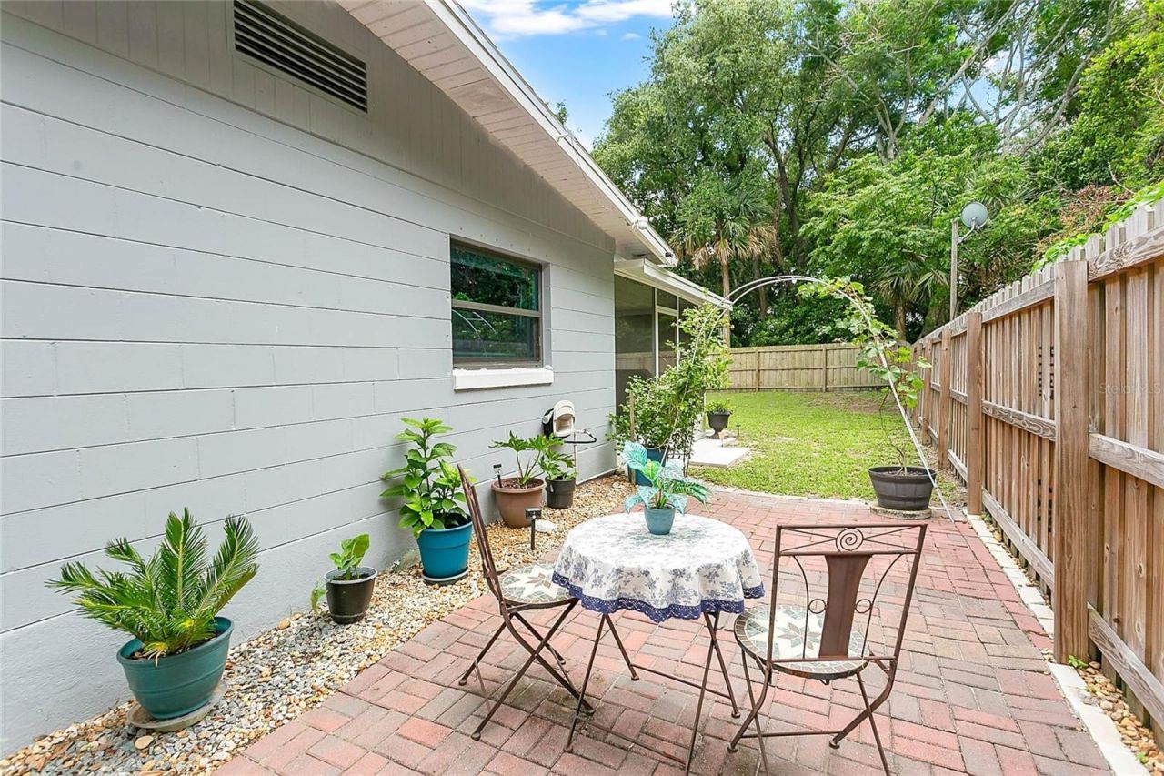 1717 White Street , Titusville, FL 32796 Photo