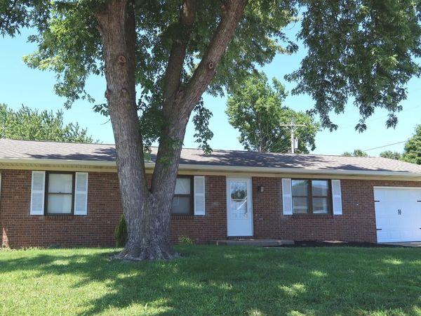 453 Sunset Drive, Mount Vernon, IN 47620
