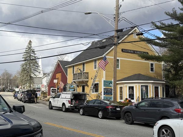33-1 North Main Street, Wolfeboro, NH 03894