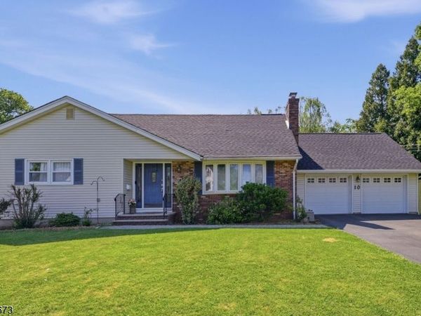 10 Happel Ct, Scotch Plains, NJ 07076