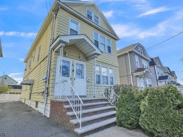 752 S Broad St, Elizabeth, NJ 07202