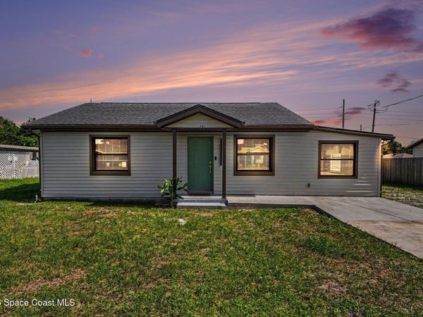401 Poinciana Drive, Melbourne, FL 32935