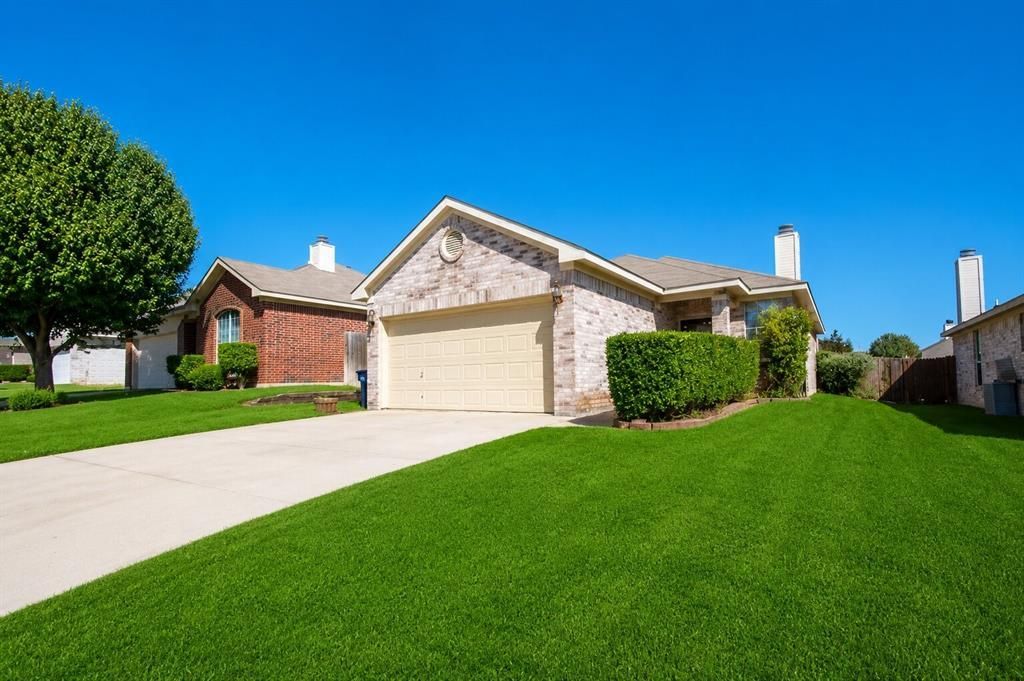 6316 Downeast Drive, Fort Worth, TX 76179 Main Photo