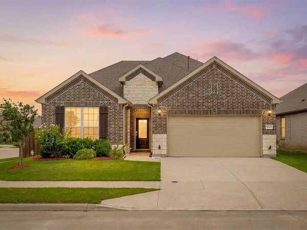 5901 Silverhollow Drive, Fort Worth, TX 76137