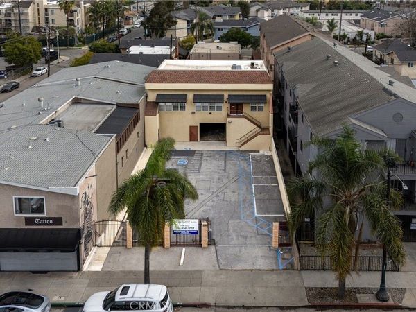 1082 Redondo, Long Beach, CA 90804