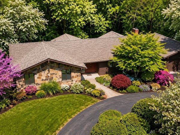 26 Brooks Road, Longmeadow, MA 01106